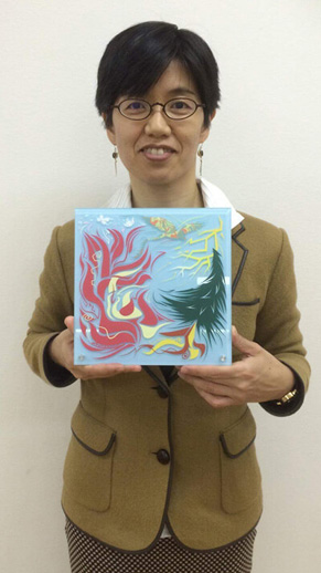 由佐美加子